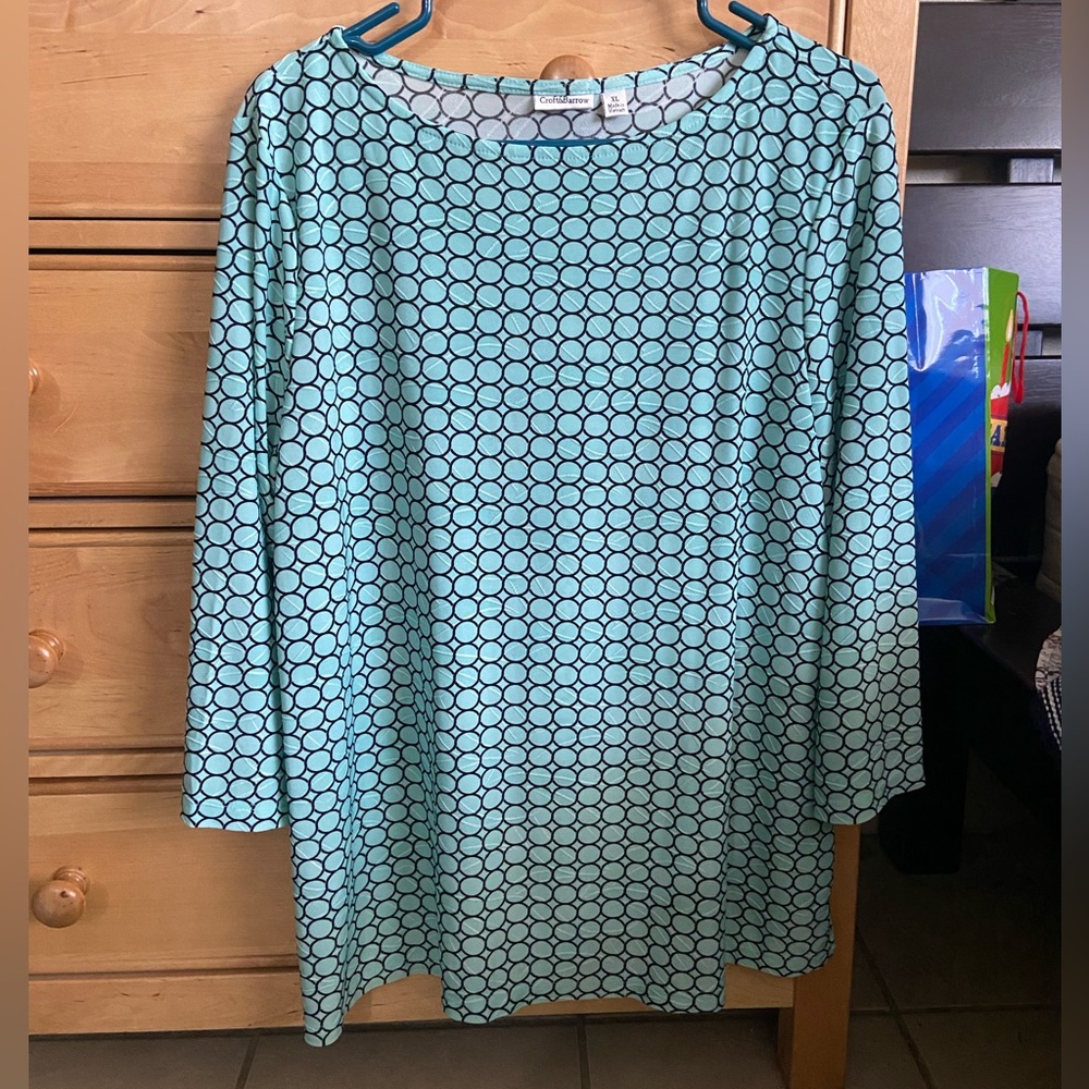 Croft&Barrow, light blue with black circles blouse, size XL